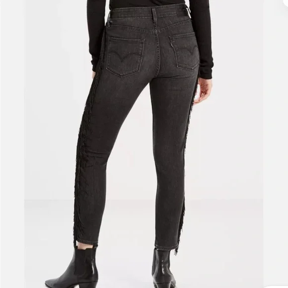 Levi's Limited 721 Fringe-Trim Skinny Ankle Jeans Black womens Size 24 - Picture 3 of 11